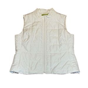 Ingrid Olsen Winter White Quilted Vest, Soft, sleeveless jacket, petite medium